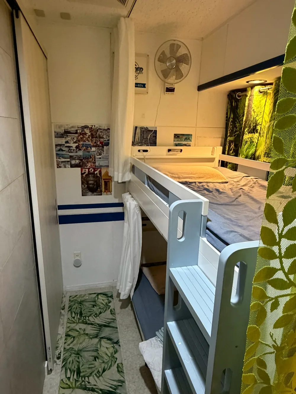 room1